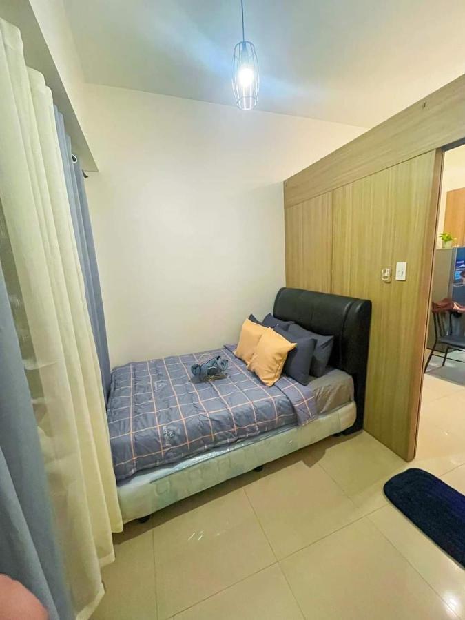 Shore Residences Tower D Manila Bagian luar foto